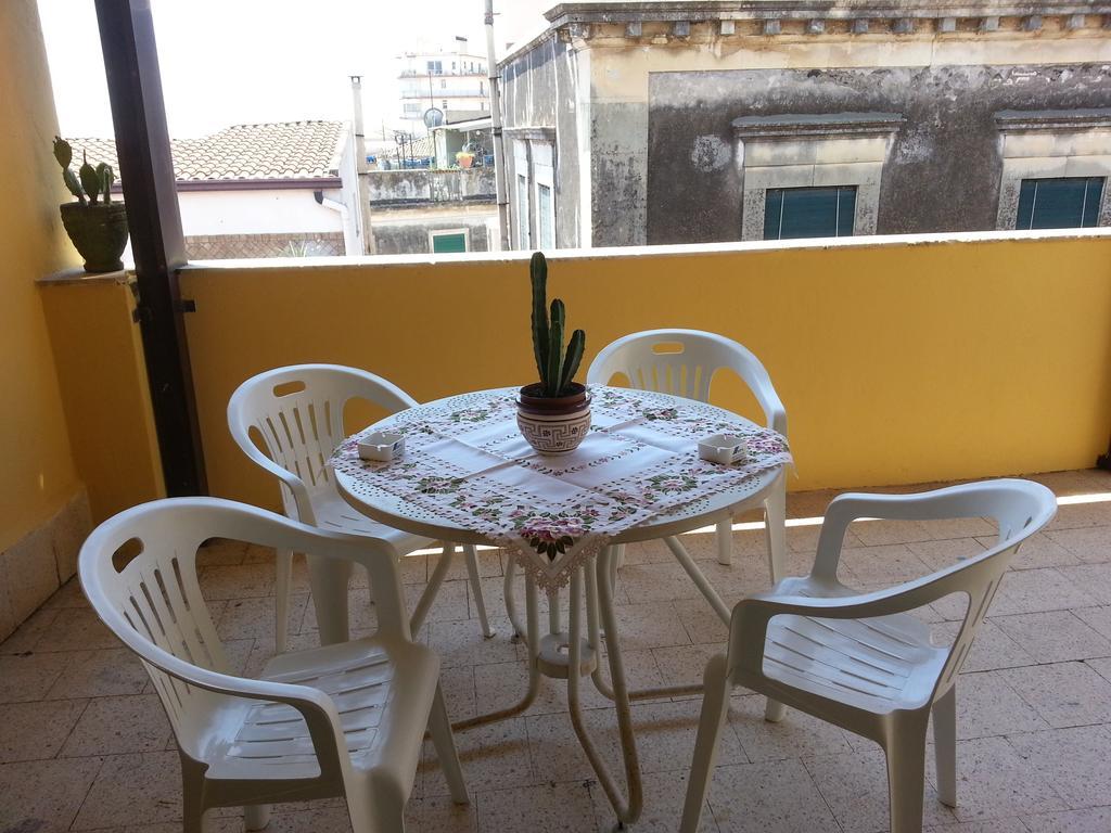 La Via Del Mare - Acireale Centro Storicoアパートメント 部屋 写真